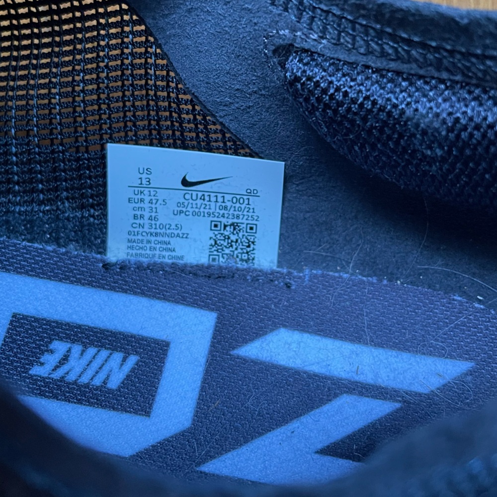 Nike Air Zoom X Men’s Running Shoes, Black & Gold Accents, 13 - Picture 6 of 6